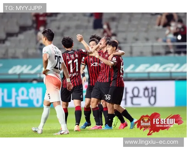 10月31日蔚山现代迎战水原三星争夺联赛冠军关键战役