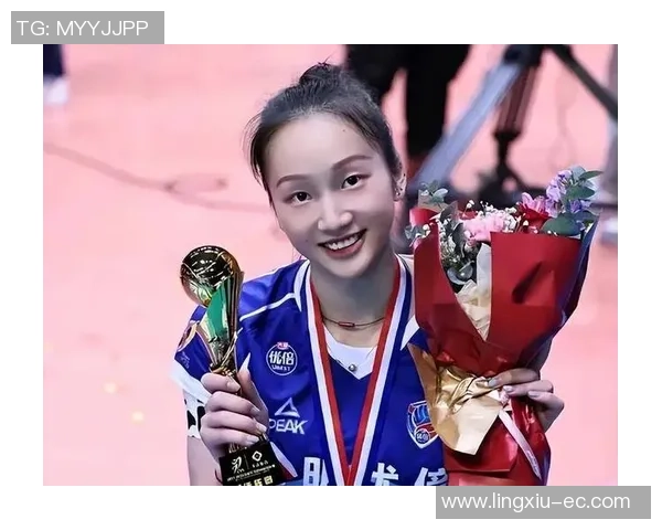 前史首金!广东队摘得三人制轮椅女篮冠军,00后小将演绎“追梦大湾区” 前史首金!广东队摘得三人制轮椅女篮冠军,00后小将演绎“追梦大湾区”